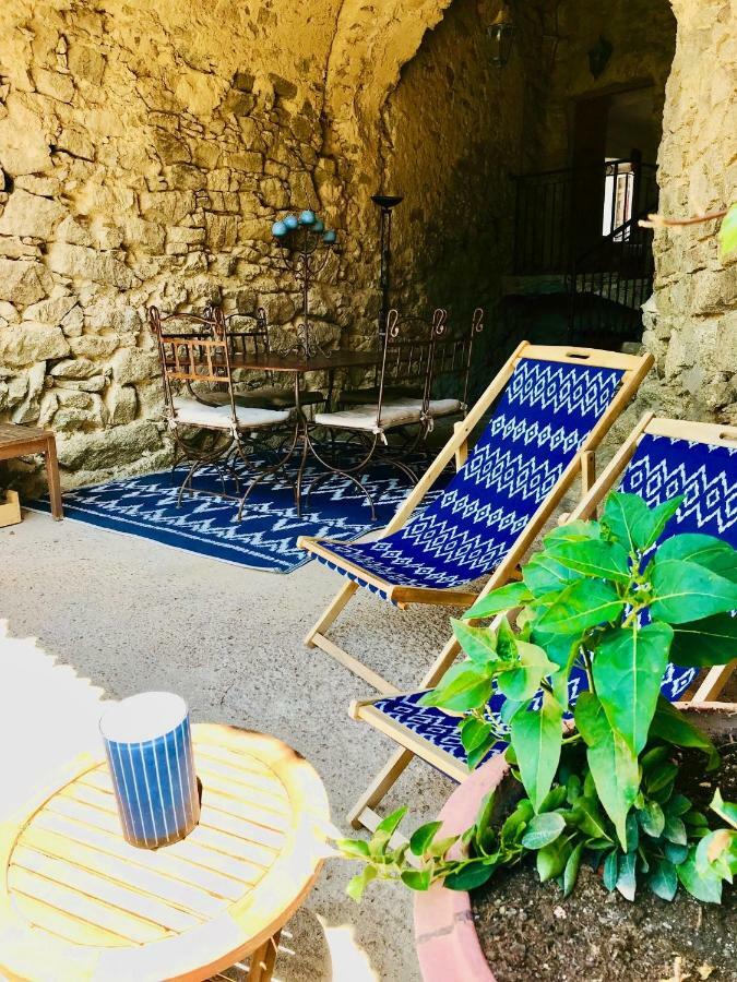 Villa La Voute Lama Exterior foto